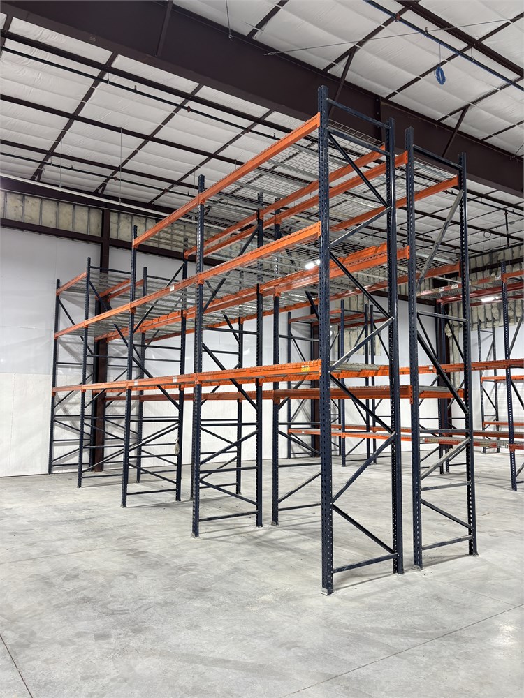 Lot of Pallet Racking - (8) Sections