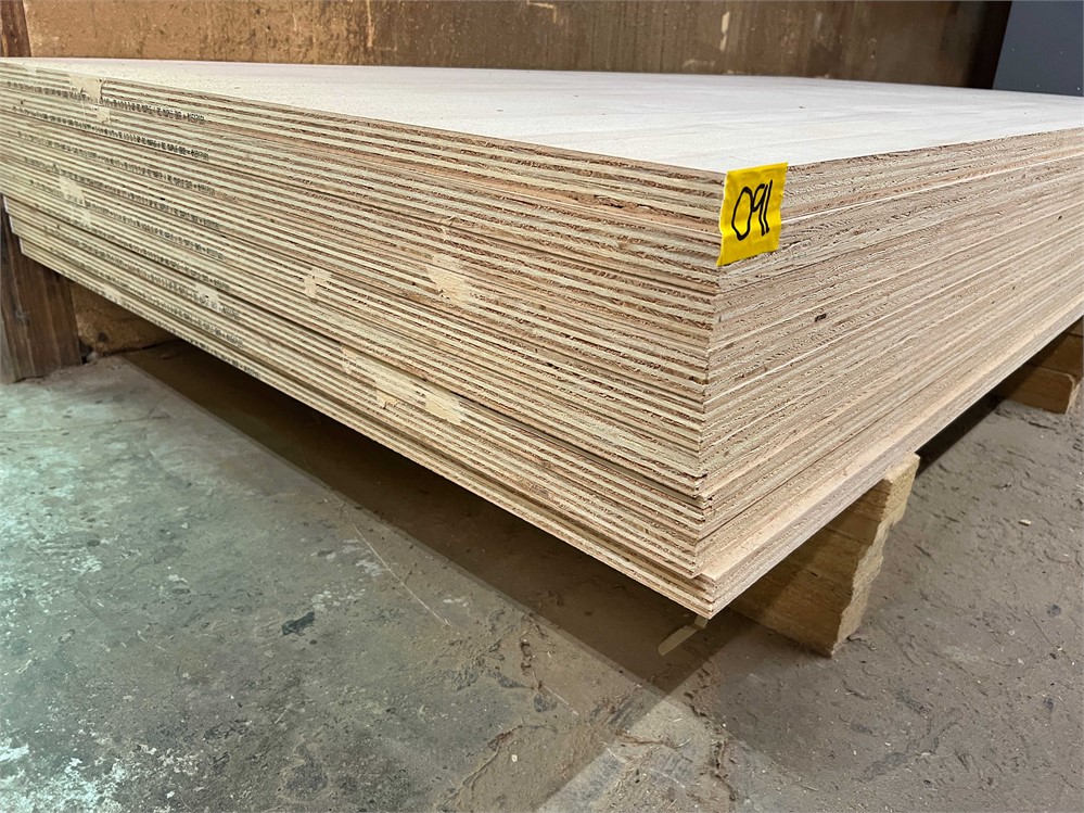 1 1/4" 4' x 8' Melamine