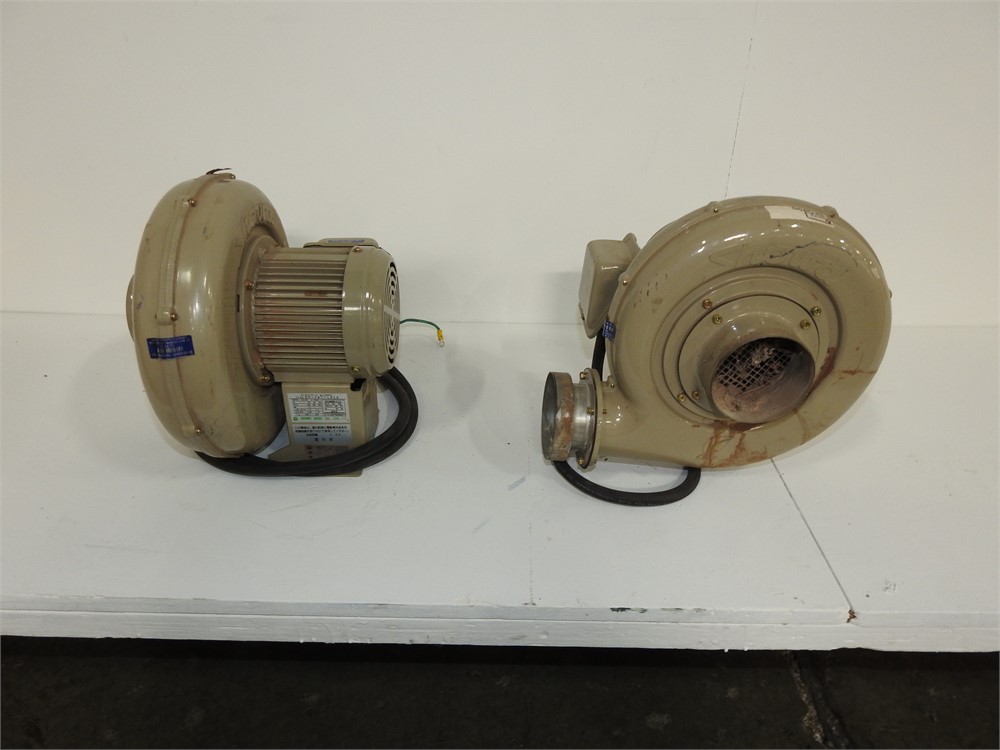 LOT OF (2) SHOWA DENKI "EP-75T-L313" DUST COLLECTION BLOWER