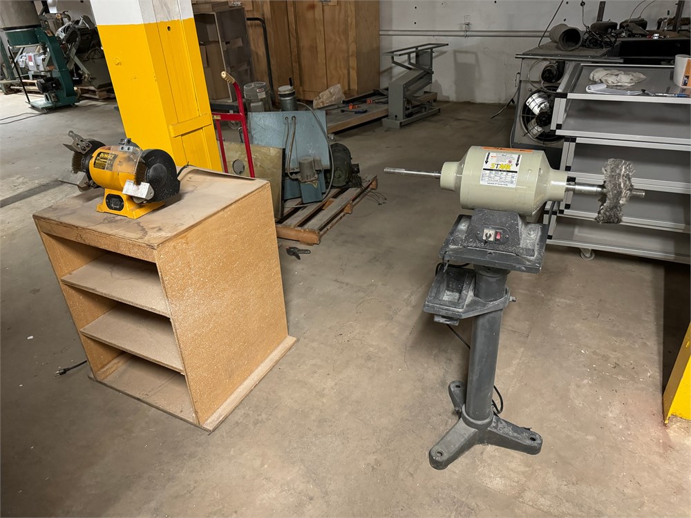 Pedestal & Bench Grinders - Qty (2)