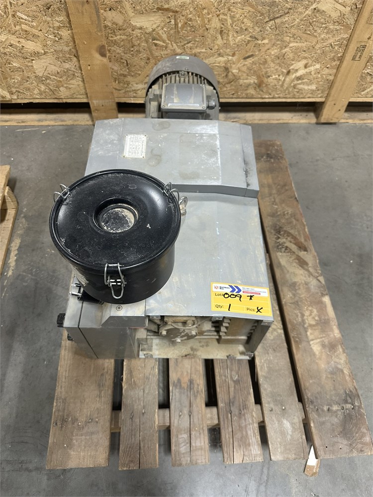 10 HP Vacuum Pump