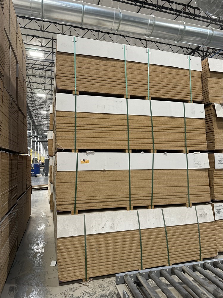 (4) Bundles of Wilsonart Particleboard Panels