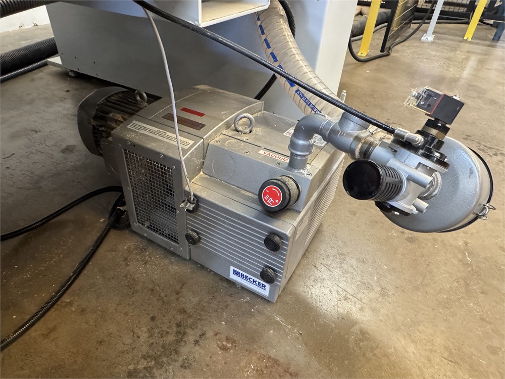 Becker "Picchio 2200" Vacuum Pump