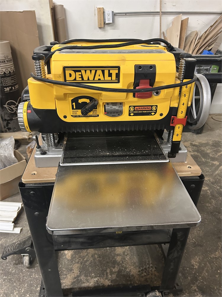 DeWalt "DW735" Portable Planer