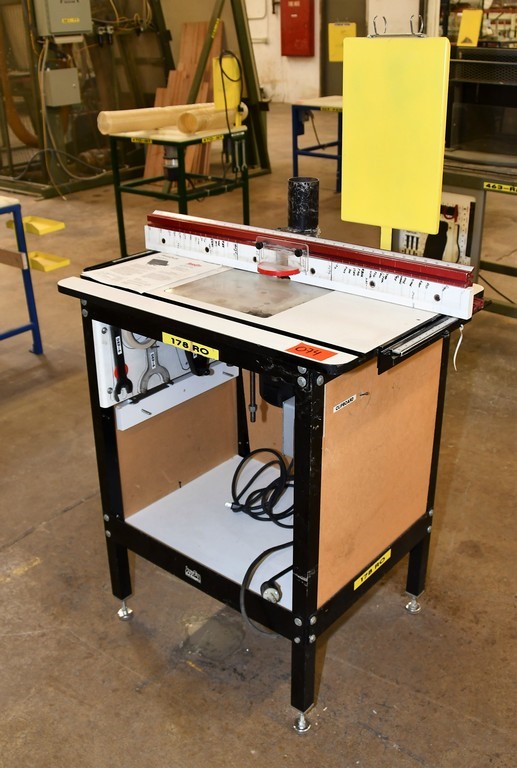 JessEm Router Table with Porter Cable Router