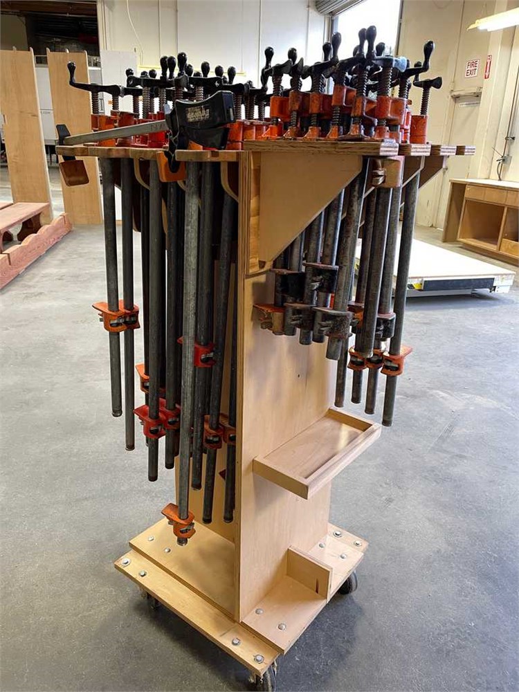 Pipe Clamps with Storage Cart