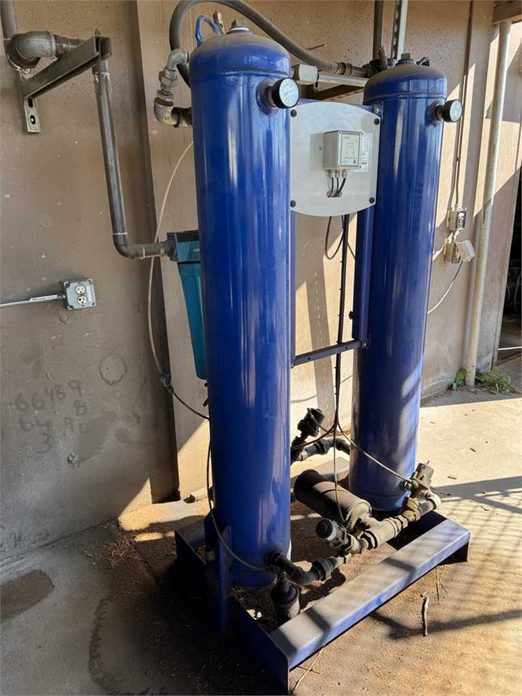 Boge "DPXCp 200" Heatless Desiccant Dryer