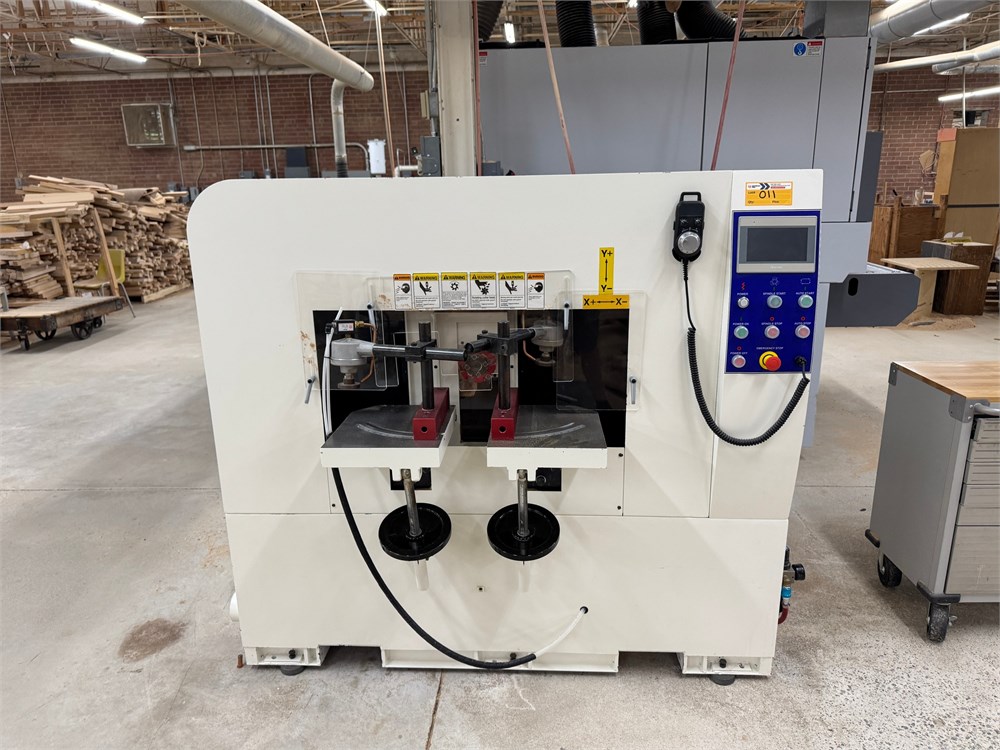 Yow Cherng "NC-YRT-150" Rectangular Tenoner - CNC