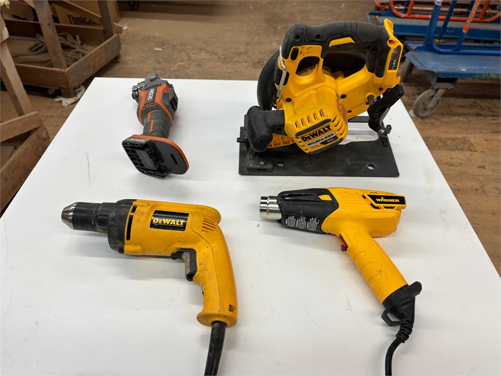 Mixed Power Tool Set