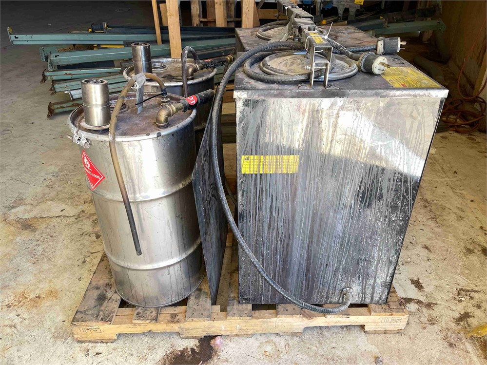 ChemChamp/Safety-Kleen Solvent Recyclers with Recovery Tanks
