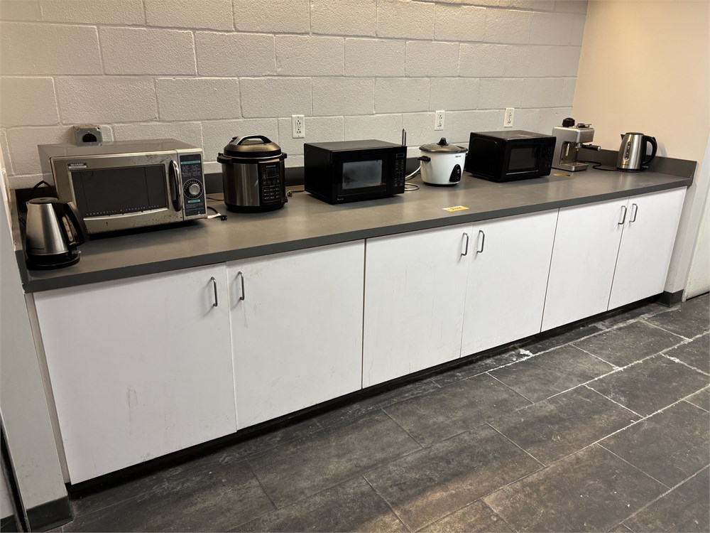 Contents of Area (No Cabinets)