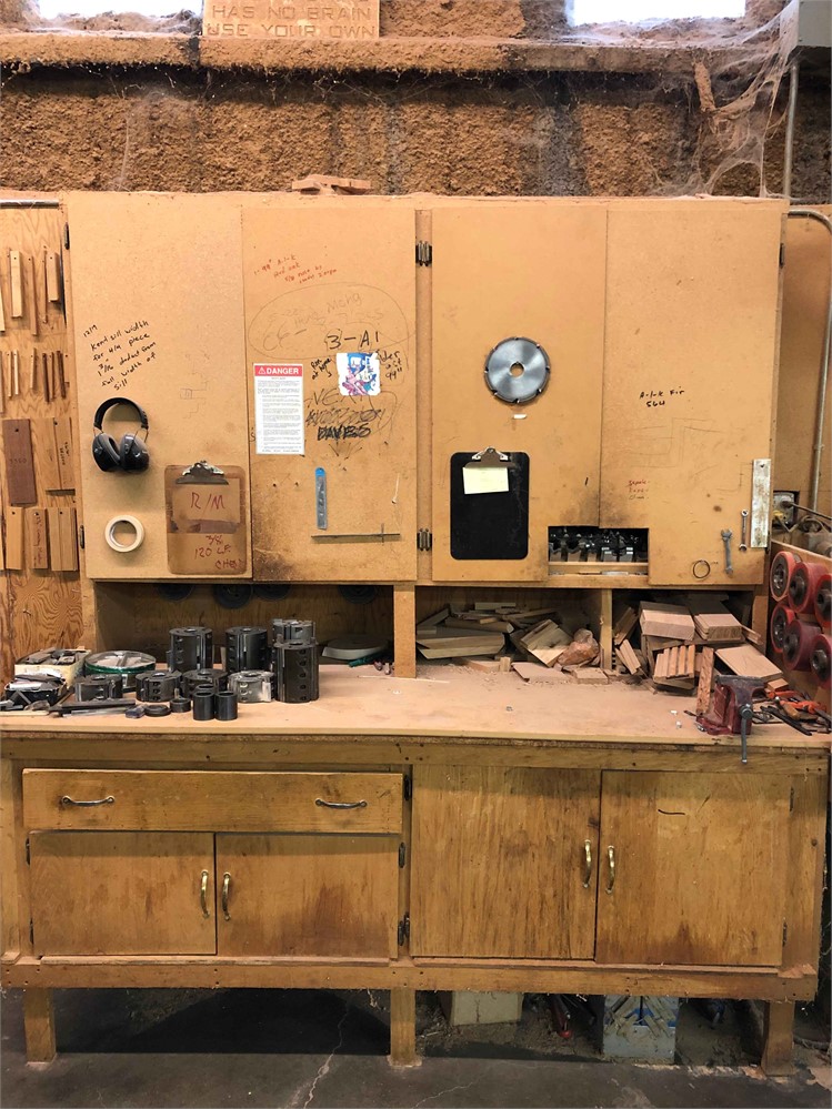 Cabinet with Moulder Tooling