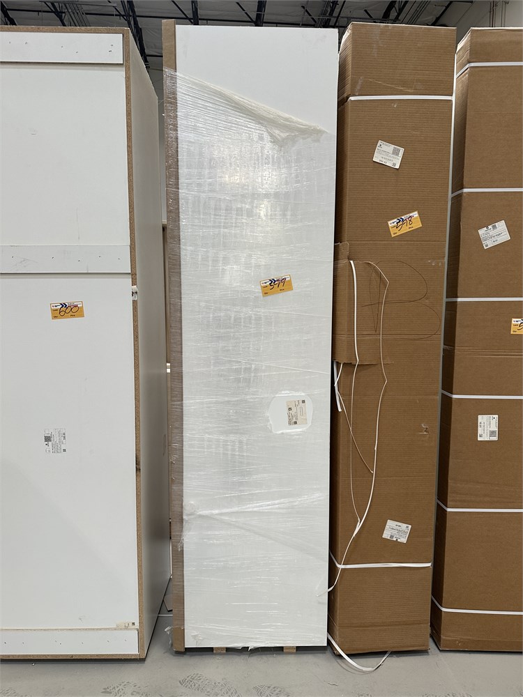 Custom Adjustable shelving