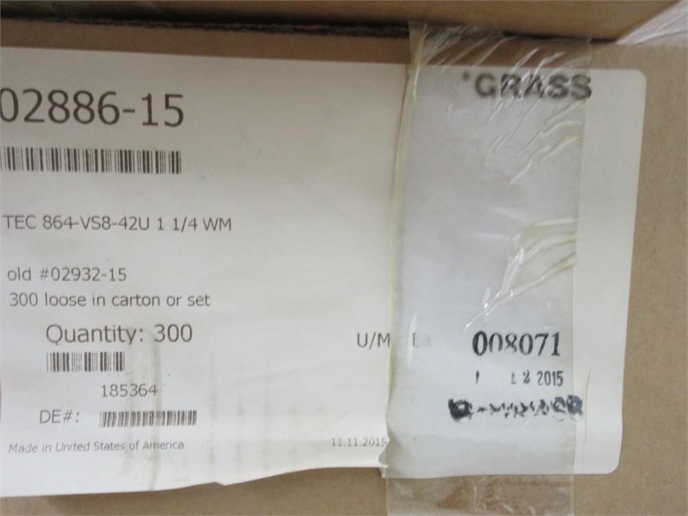 300pcs Grass 1 1/4" overlay hinge