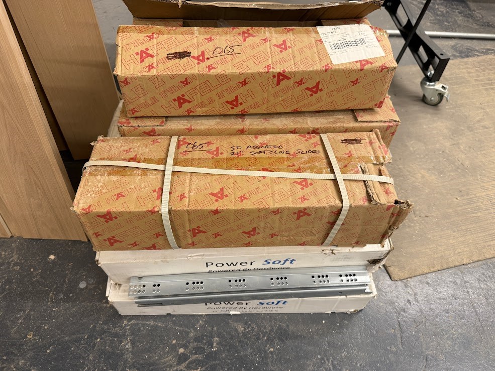 (50) Assorted 21" Soft Close Drawer Slides