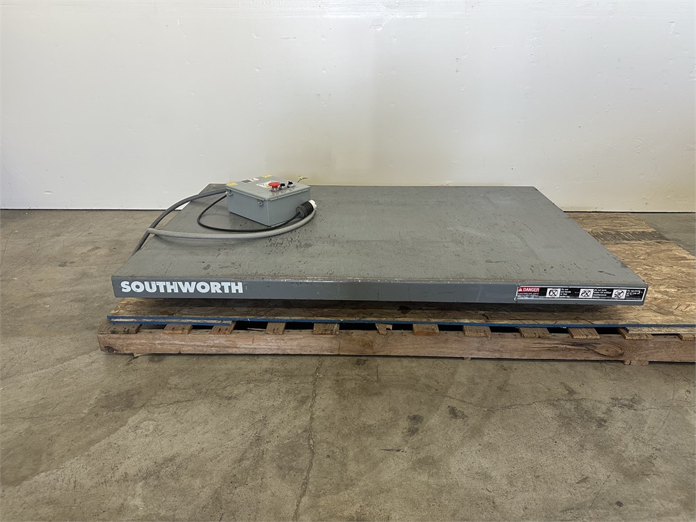 Southworth 4,000 Pound Lift Table