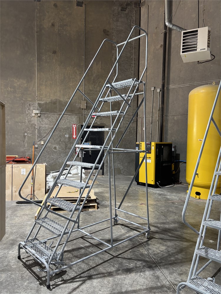 ULine 59 degreed Ladder & DWP (10 steps)