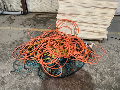 Lot of Air Hoses - as pictured