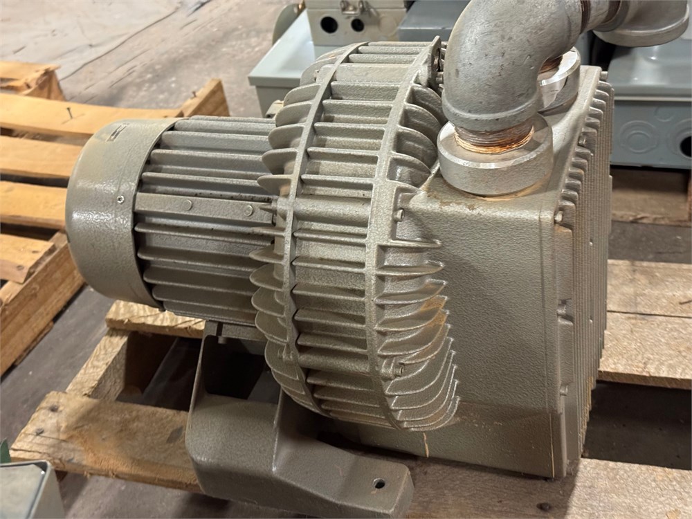 Rietschle "SKG 30002V.02" Vacuum Pump & Blower