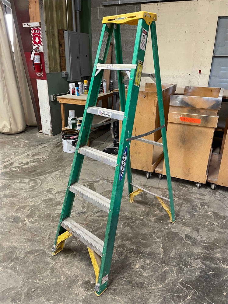 72" Ladder