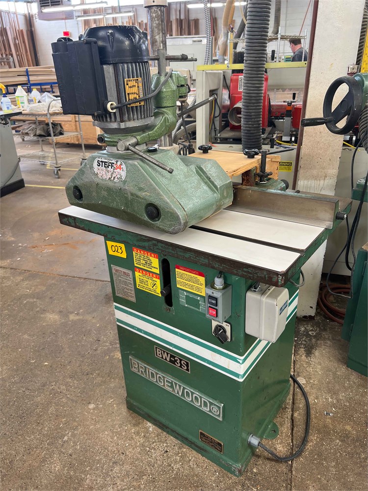 Bridgewood Shaper with Steff Powerfeeder