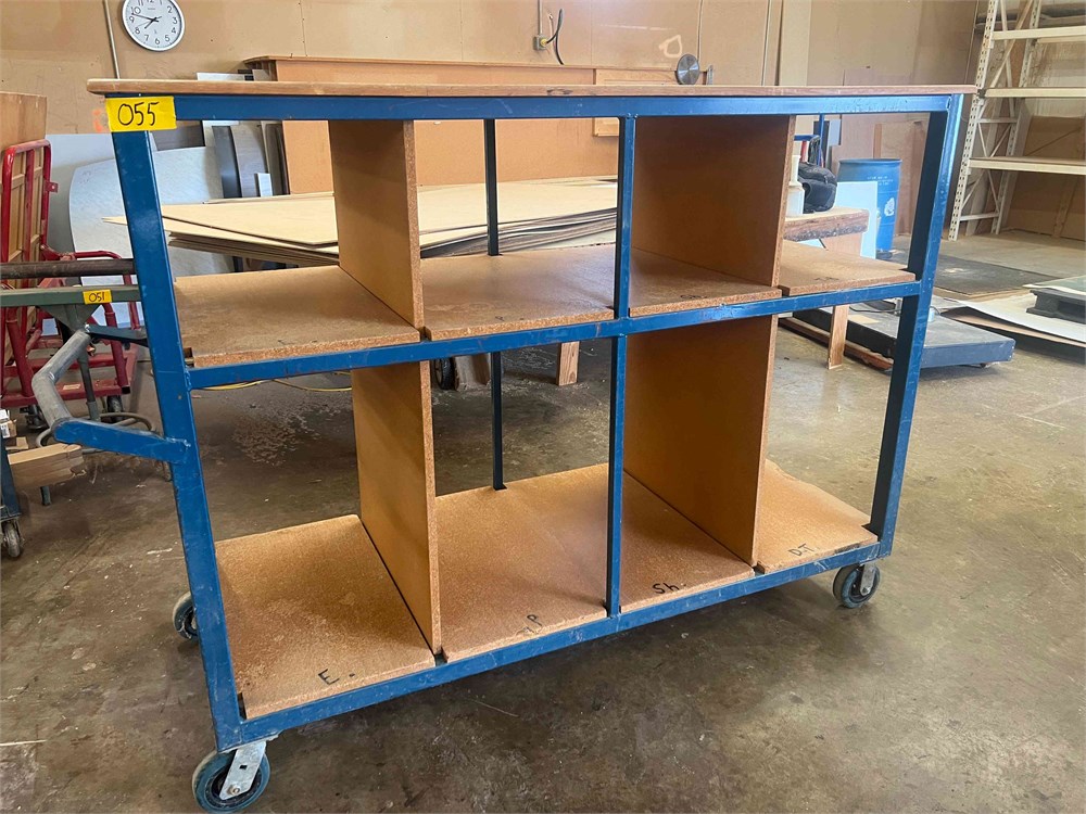 Metal material cart