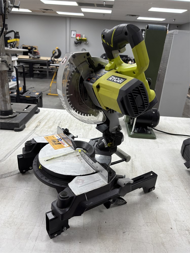 Ryobi "P552" 7 1/4" Cordless Miter Saw