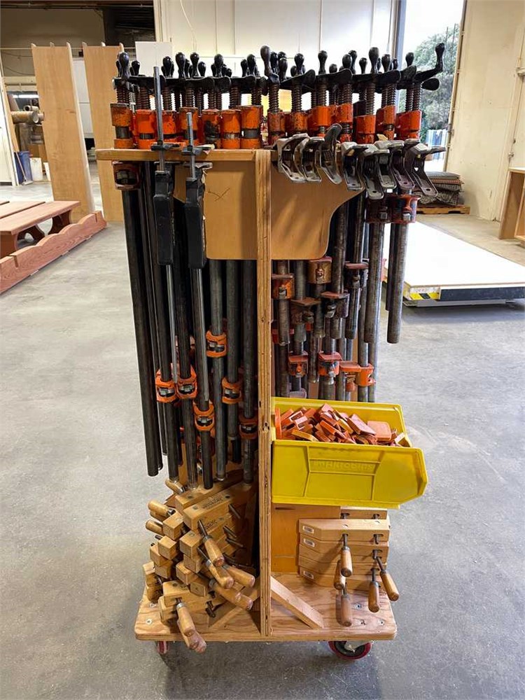 Pipe Clamps with Storage Cart