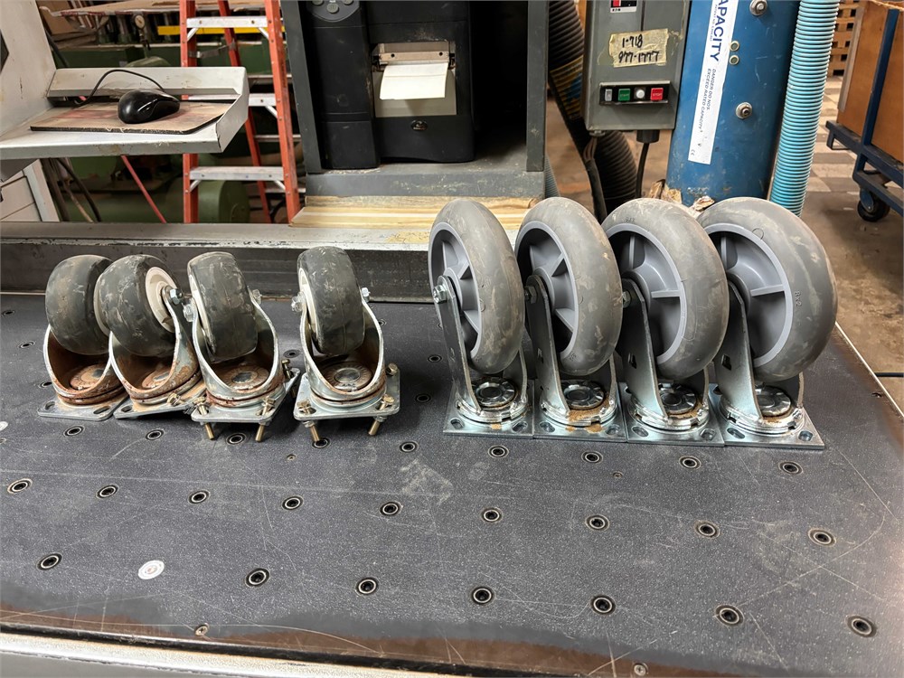 Lot of 10 Swivel Caster Wheels