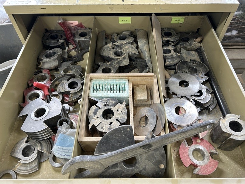 Lot of Shaper Cutters, Insert Knives & Cabinet - Markham, ON