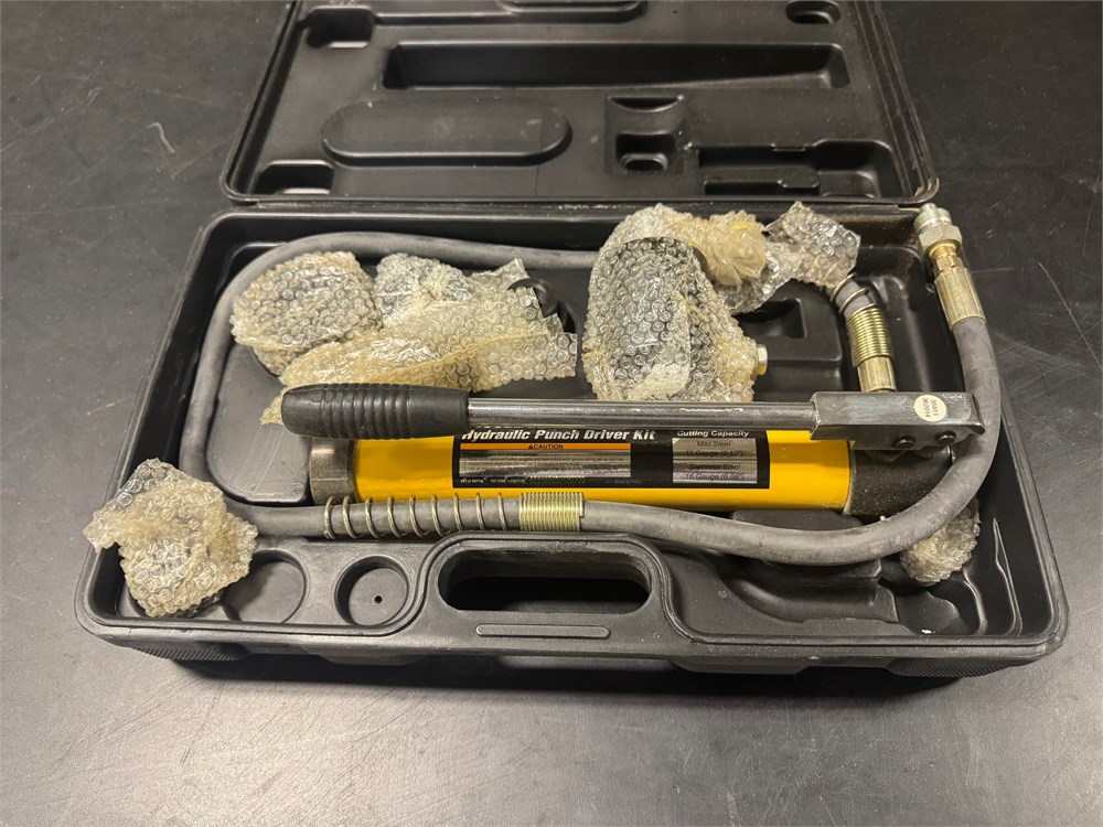 Dewalt Hydraulic Punch Driver Kit