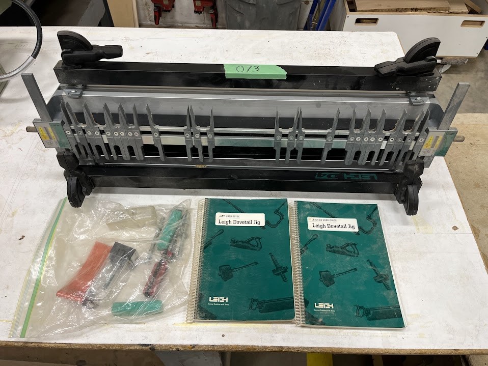 Leigh "D4" Dovetail Jig