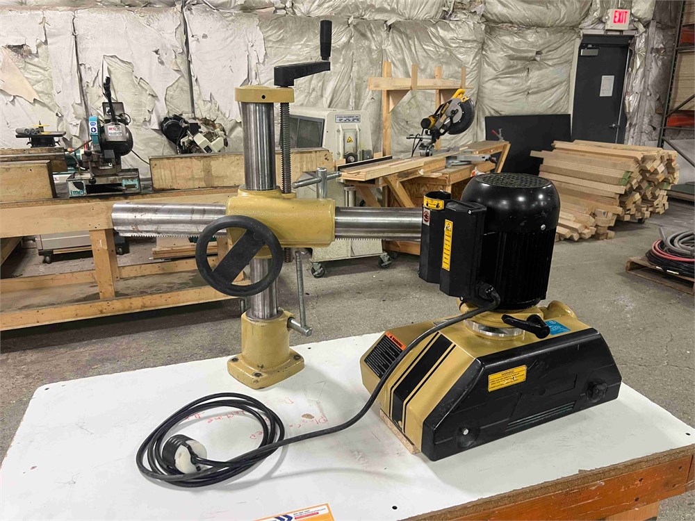 Powermatic "PF-33" Power Feeder