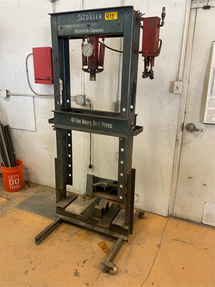 Jacobsen 40 ton press