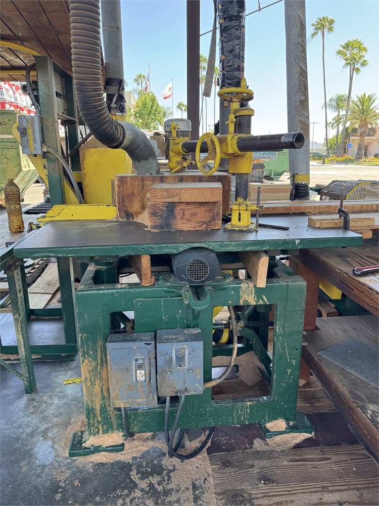 Table Saw with Holz-Her Powerfeeder