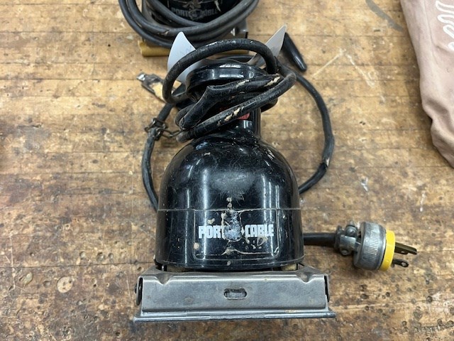 (2) Porter Cable Palm Sander