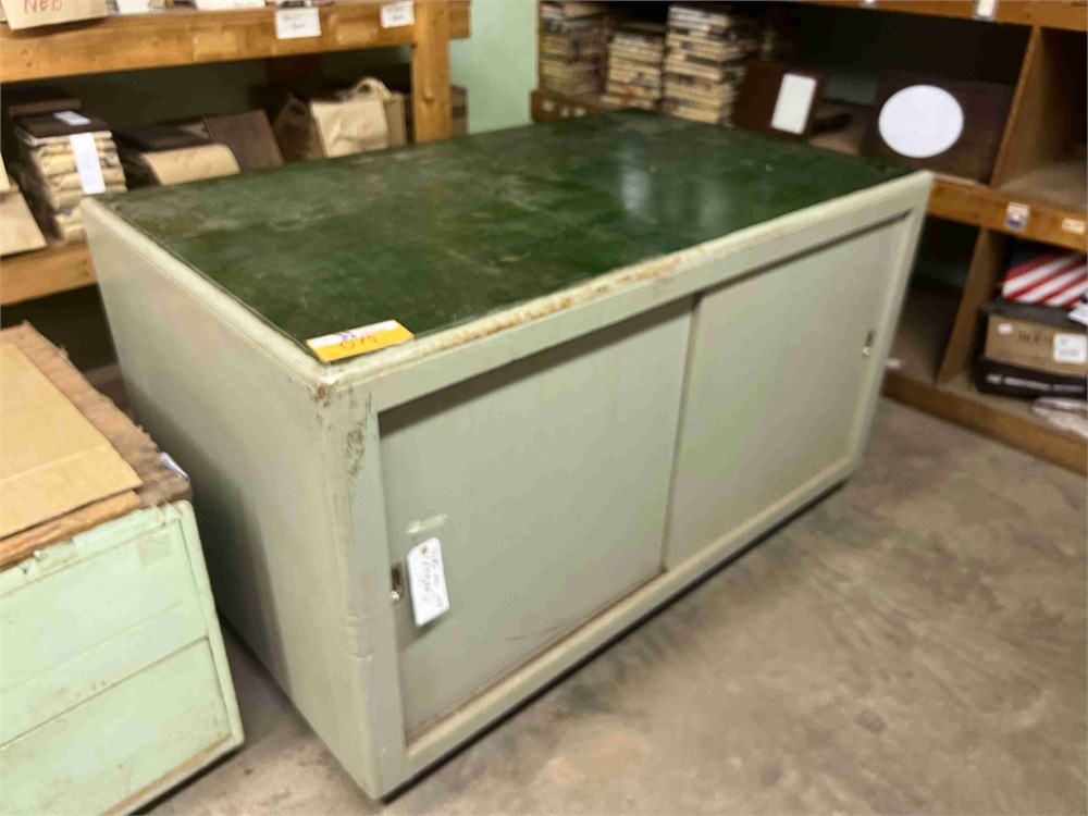 Workbench & Cabinet