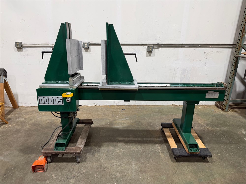 Dodds "C-48M" Drawer/Dovetail Clamp