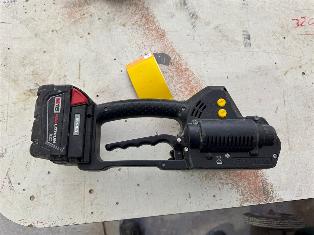 Fromm Strapper as pictured