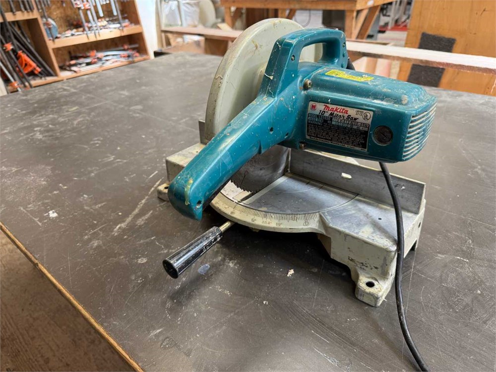 Makita "LS1030" Miter Saw