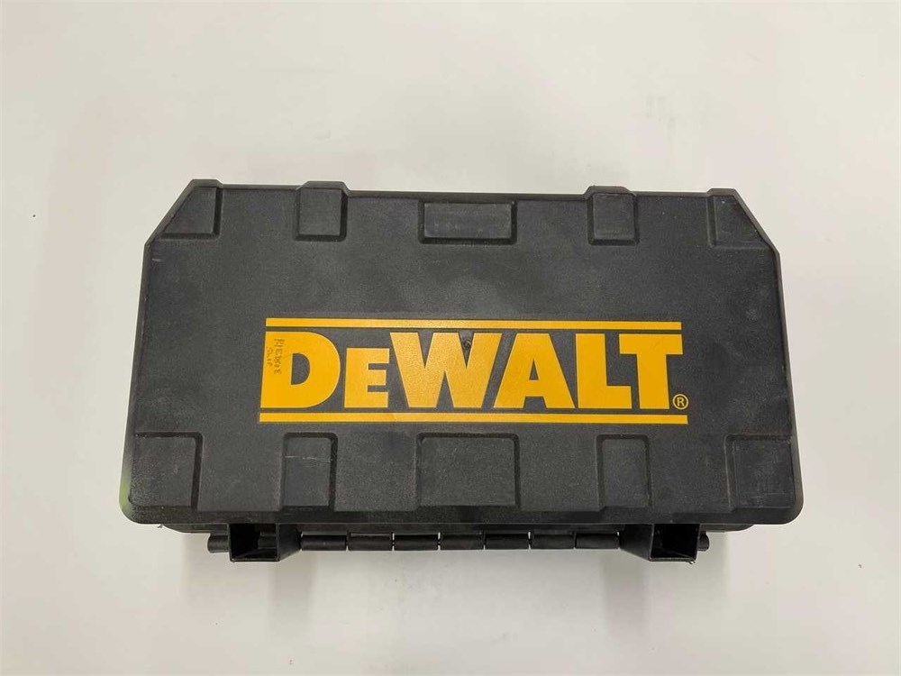 DeWalt "DW682" Plate Joiner