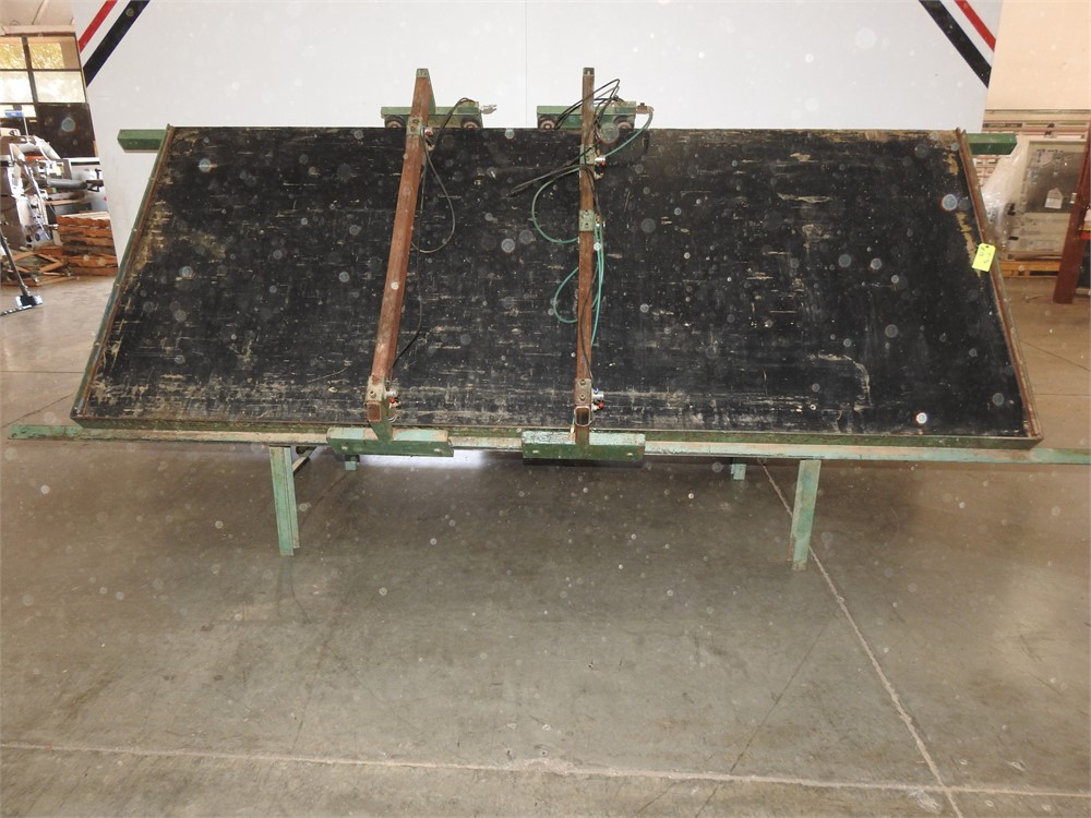 RITTER "R-200" FACE FRAME ASSEMBLY TABLE WITH (2) CLAMPING ARMS