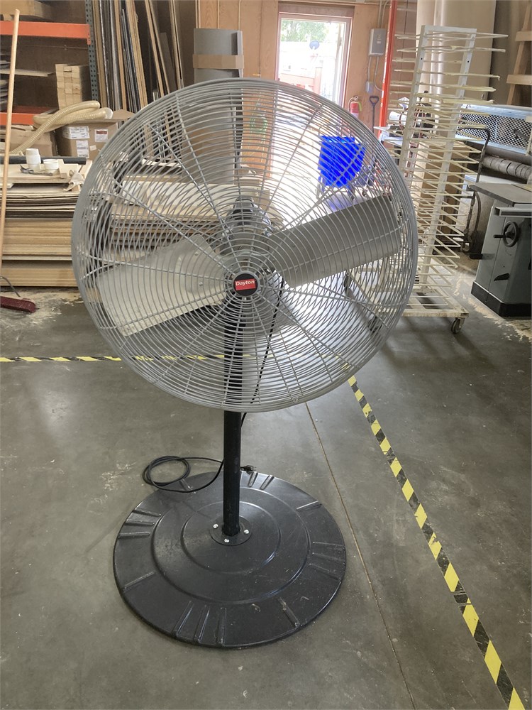 Dayton 30" Industrial Fan