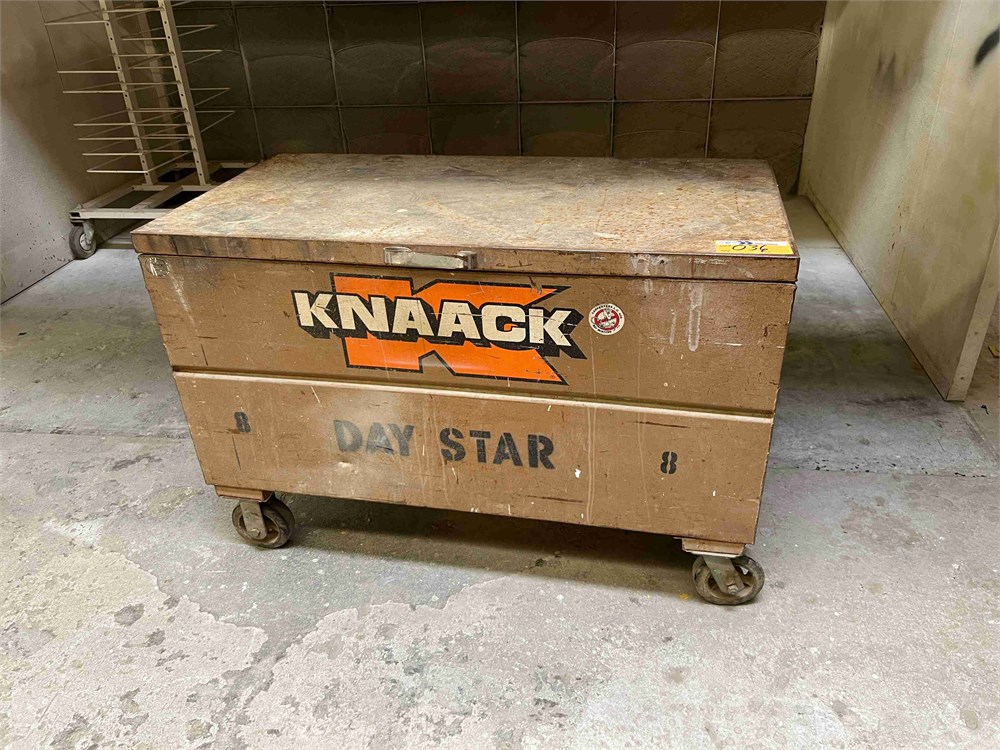 Knaack Jobsite Tool Box