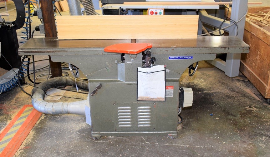 LOT# 009  MASTER MACHINERY JOINTER * MORE INFO COMING SOON
