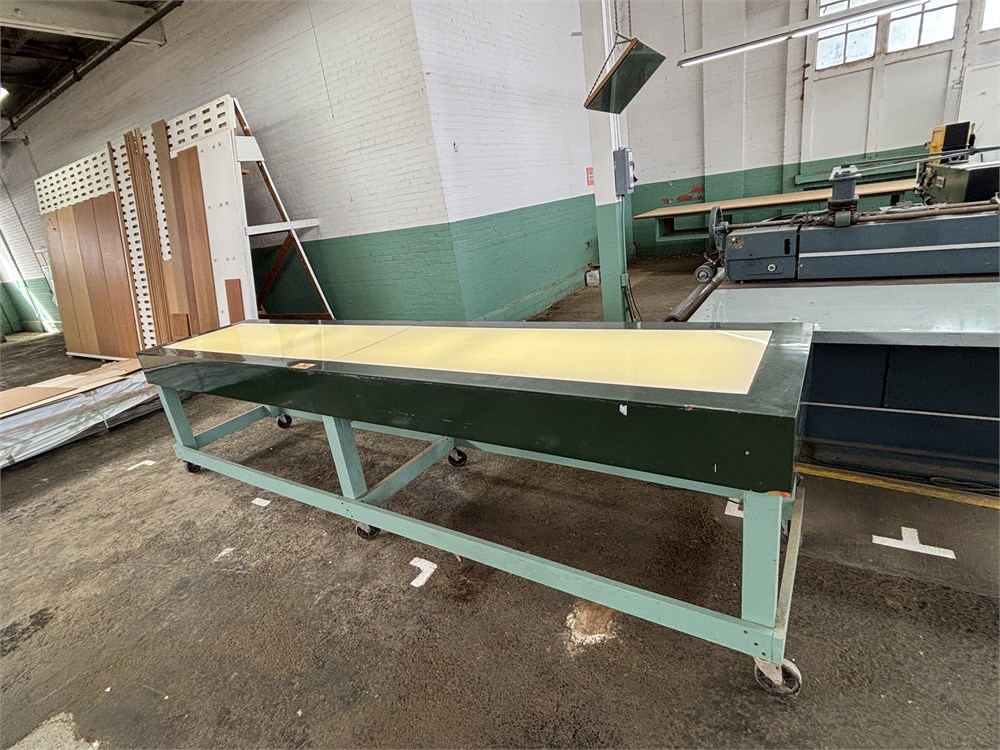 Light Inspection Table