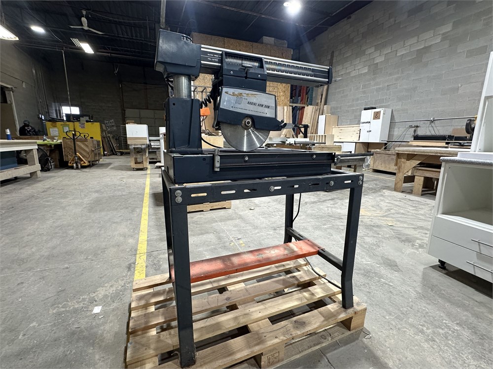 Tecomaster "2000" 10 inch Radial Arm Saw with Stand - Mississauga, ON