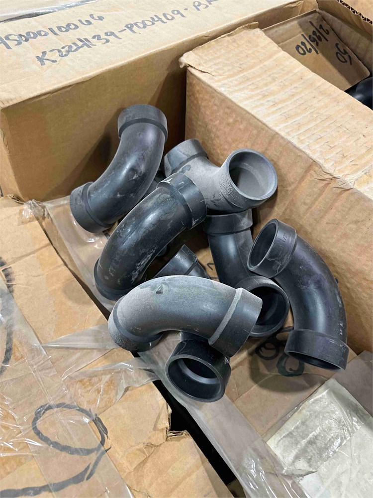 Pallet of Misc ABS Pipe Fittings