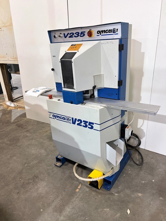 Omga "V235" V-Cutting / Notching Machine - CNC