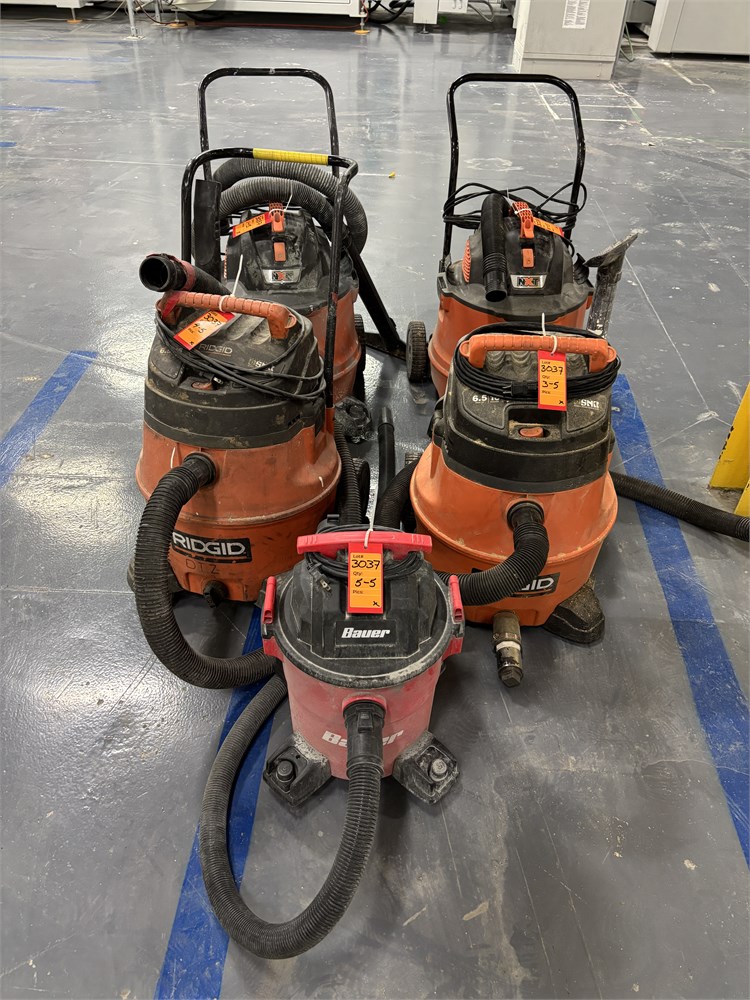 (5) Shop Vacuums